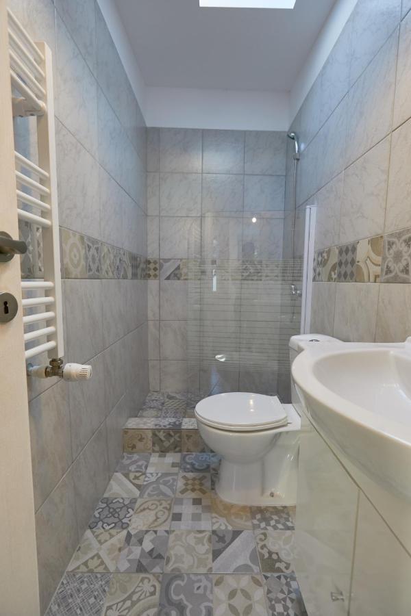 Stanford Aparthotel بوخارست المظهر الخارجي الصورة